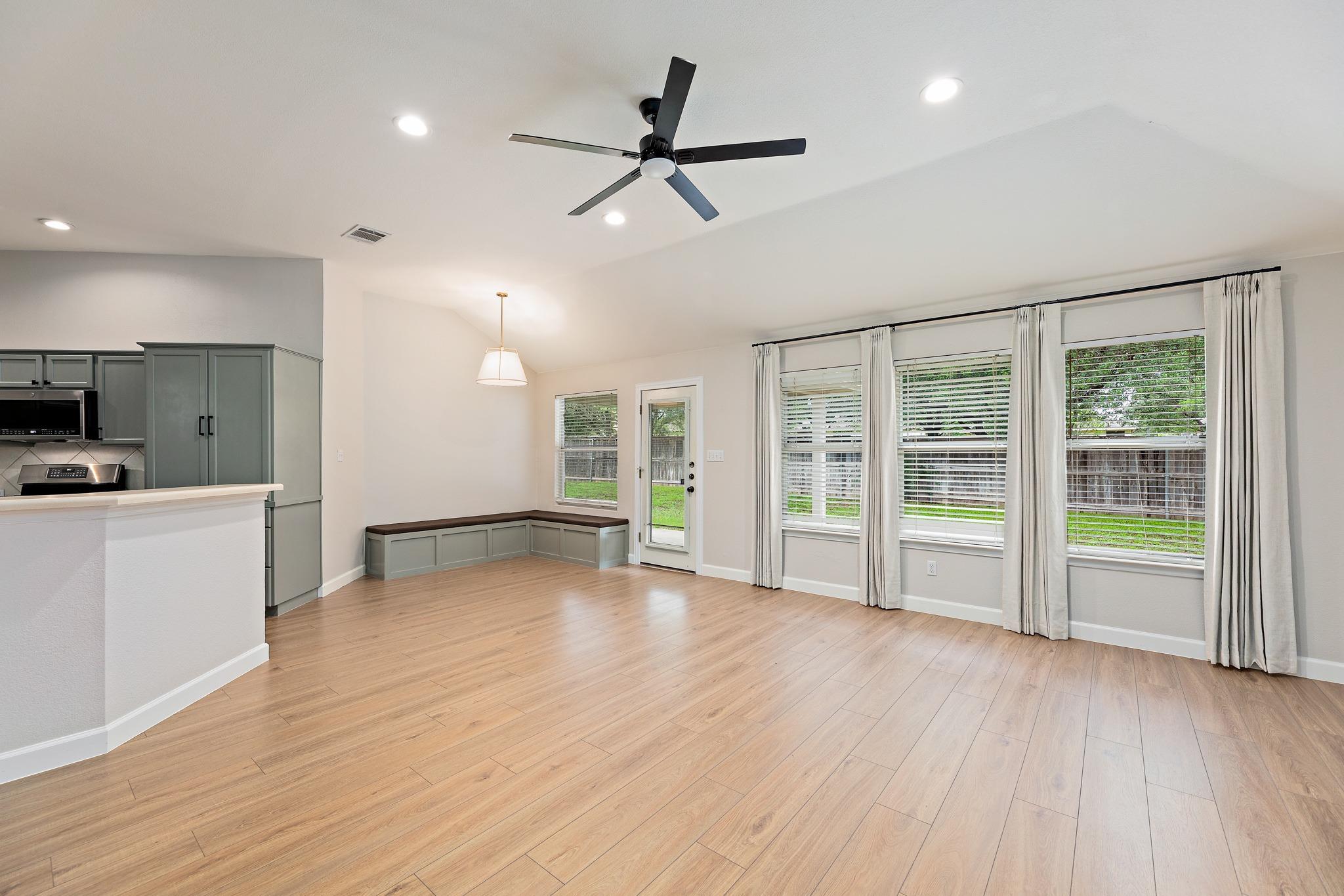 1816 White Indigo Trl, Round Rock, TX 78665