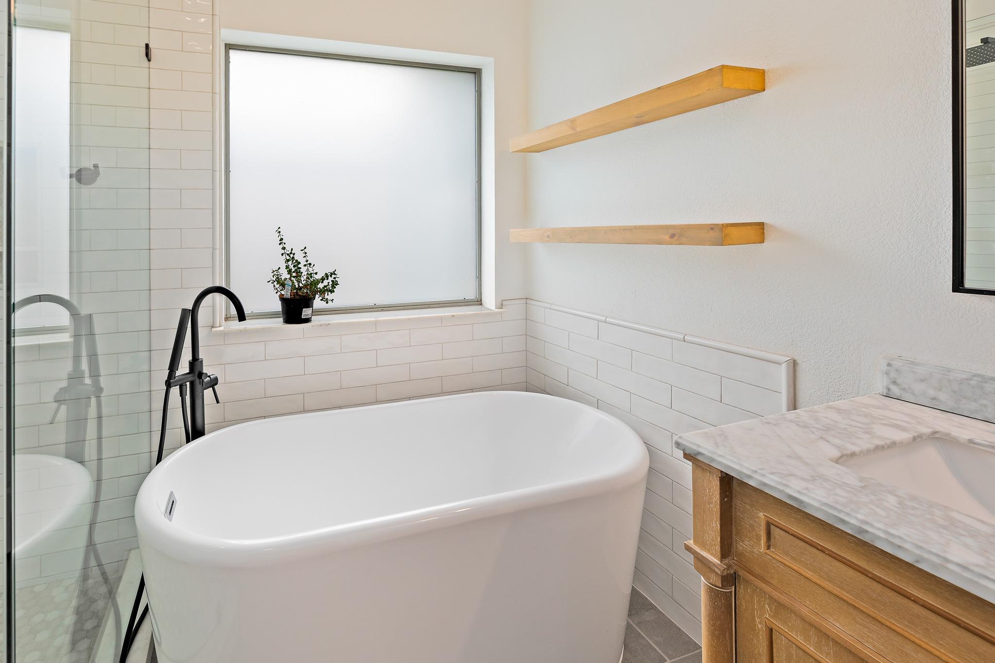 1816 White Indigo Trl, Round Rock, TX 78665