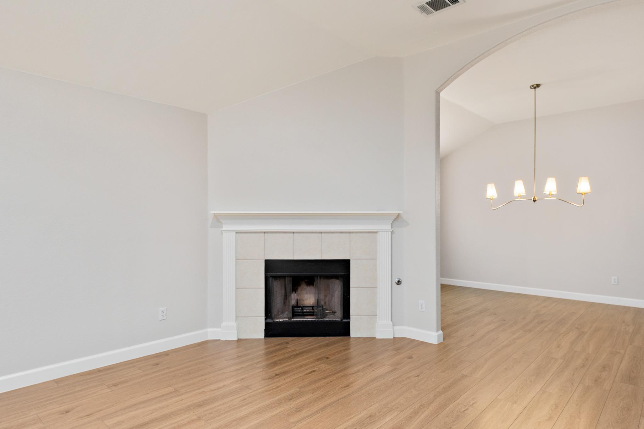 1816 White Indigo Trl, Round Rock, TX 78665