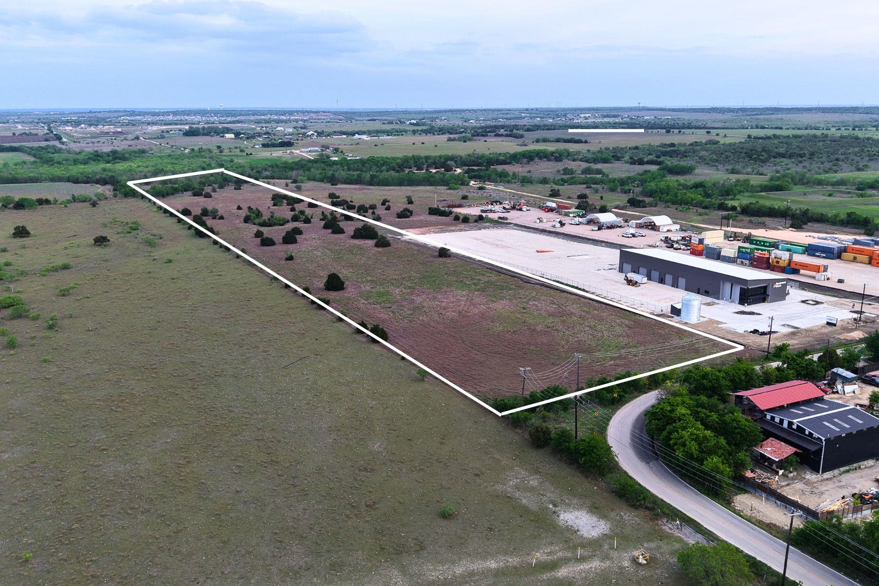13023 Wright Rd, Buda, TX 78610