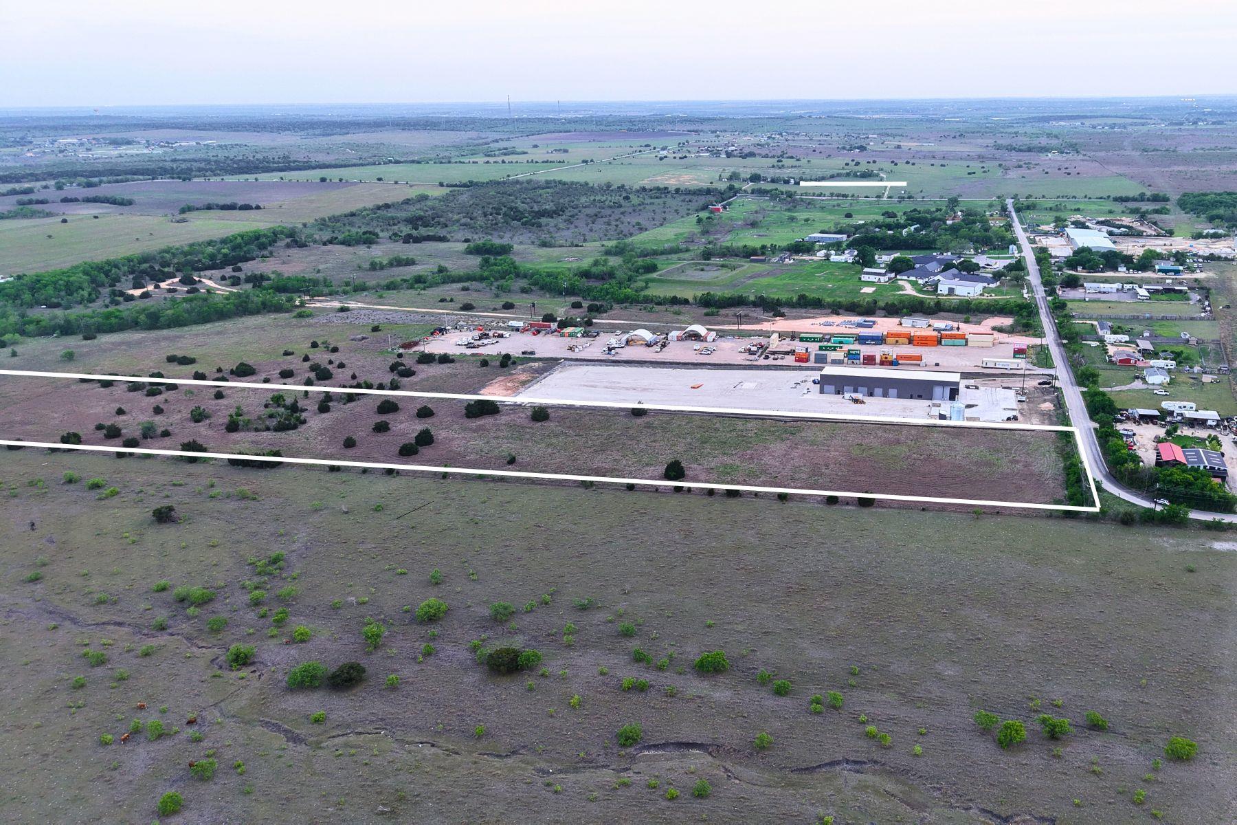13023 Wright Rd, Buda, TX 78610