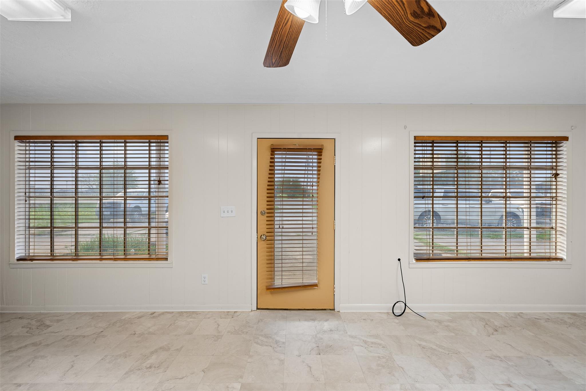 216 Cr 265, Snook, TX 77878