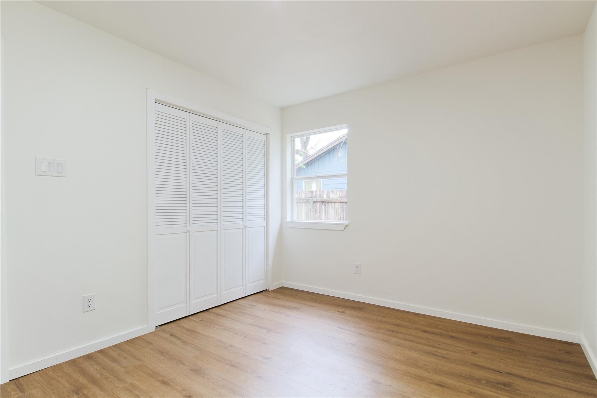 305 ROWLAND Dr, Austin, TX 78745