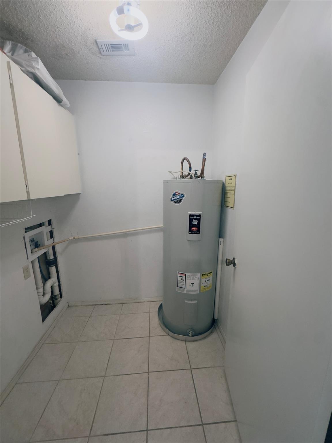 1202 Hi Stirrup # 409, Horseshoe Bay, TX 78657