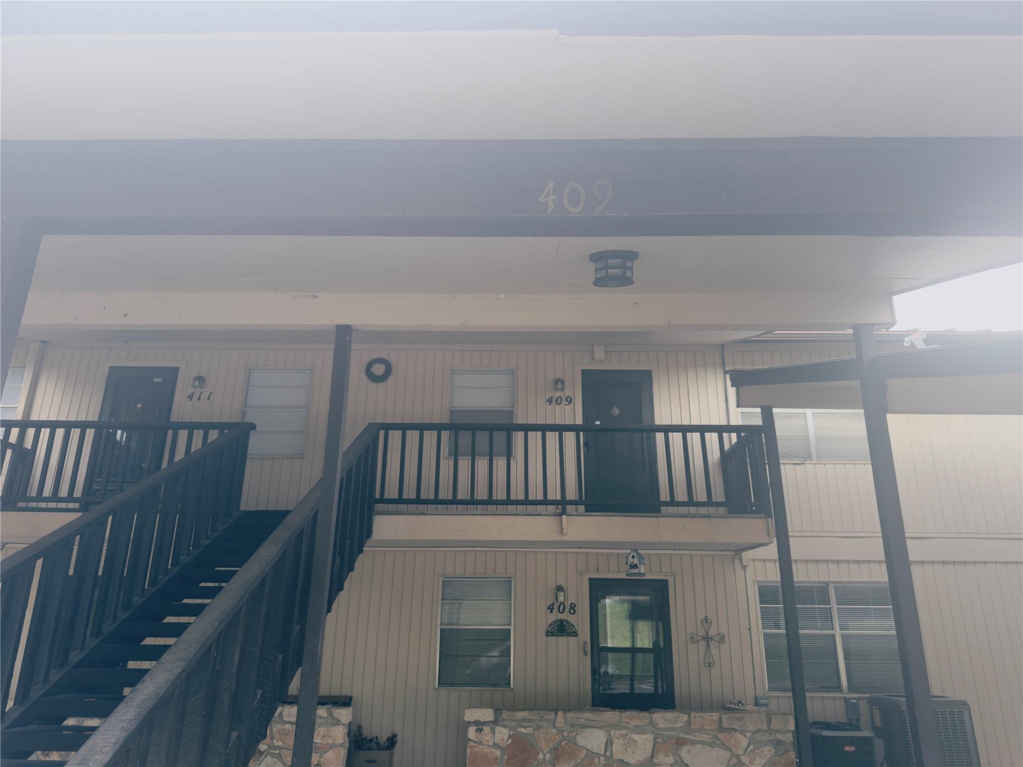 1202 Hi Stirrup # 409, Horseshoe Bay, TX 78657