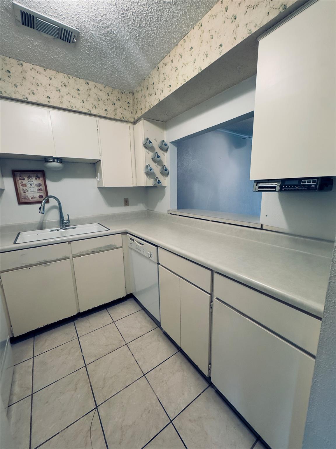1202 Hi Stirrup # 409, Horseshoe Bay, TX 78657