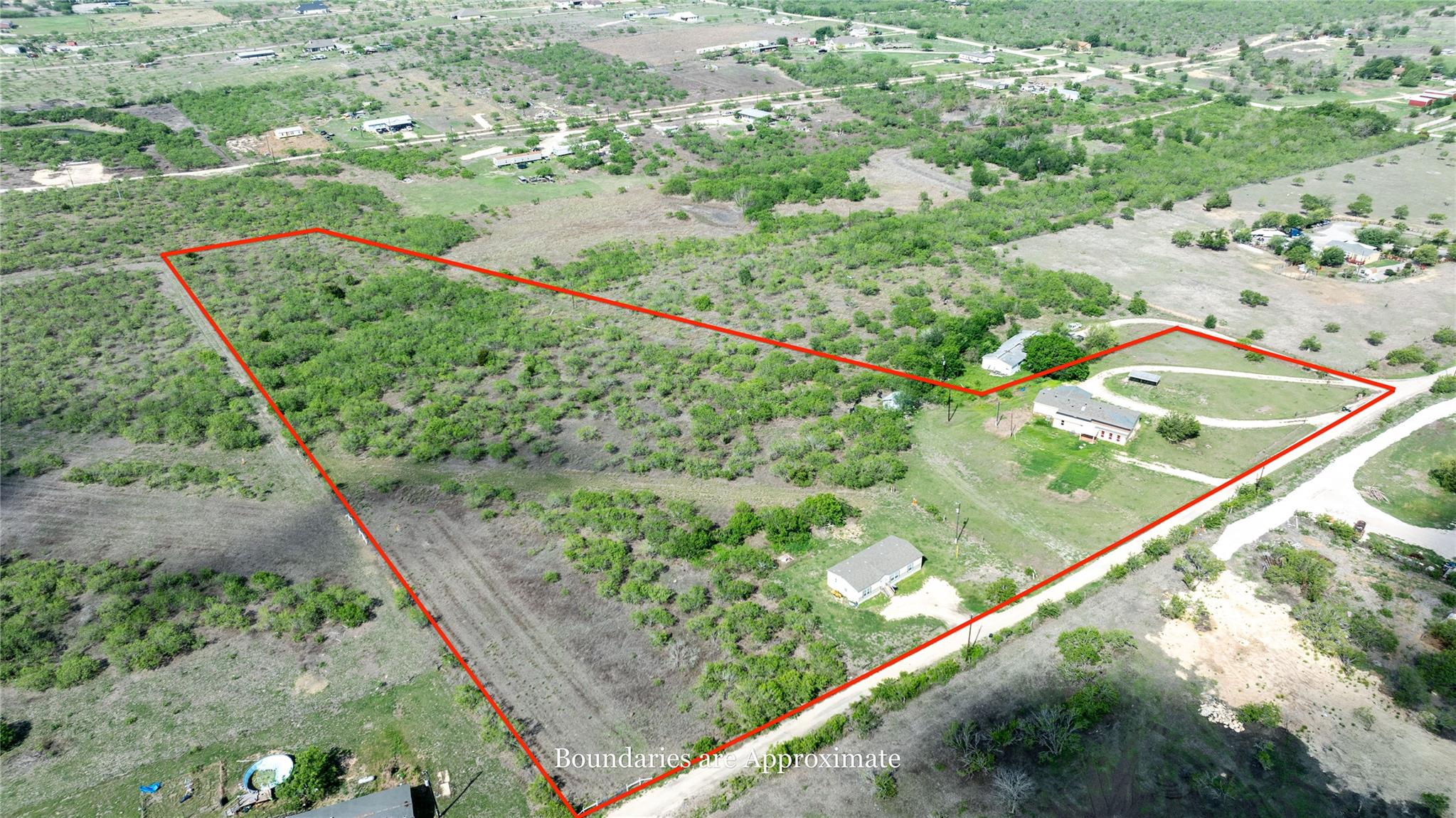 230 Sunkist Dr, Lockhart, TX 78644