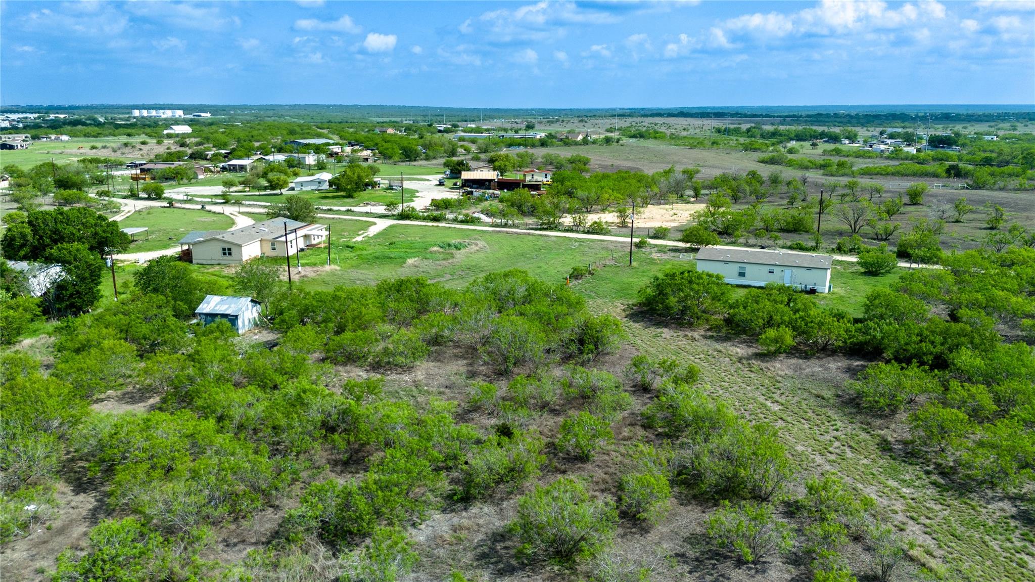 230 Sunkist Dr, Lockhart, TX 78644