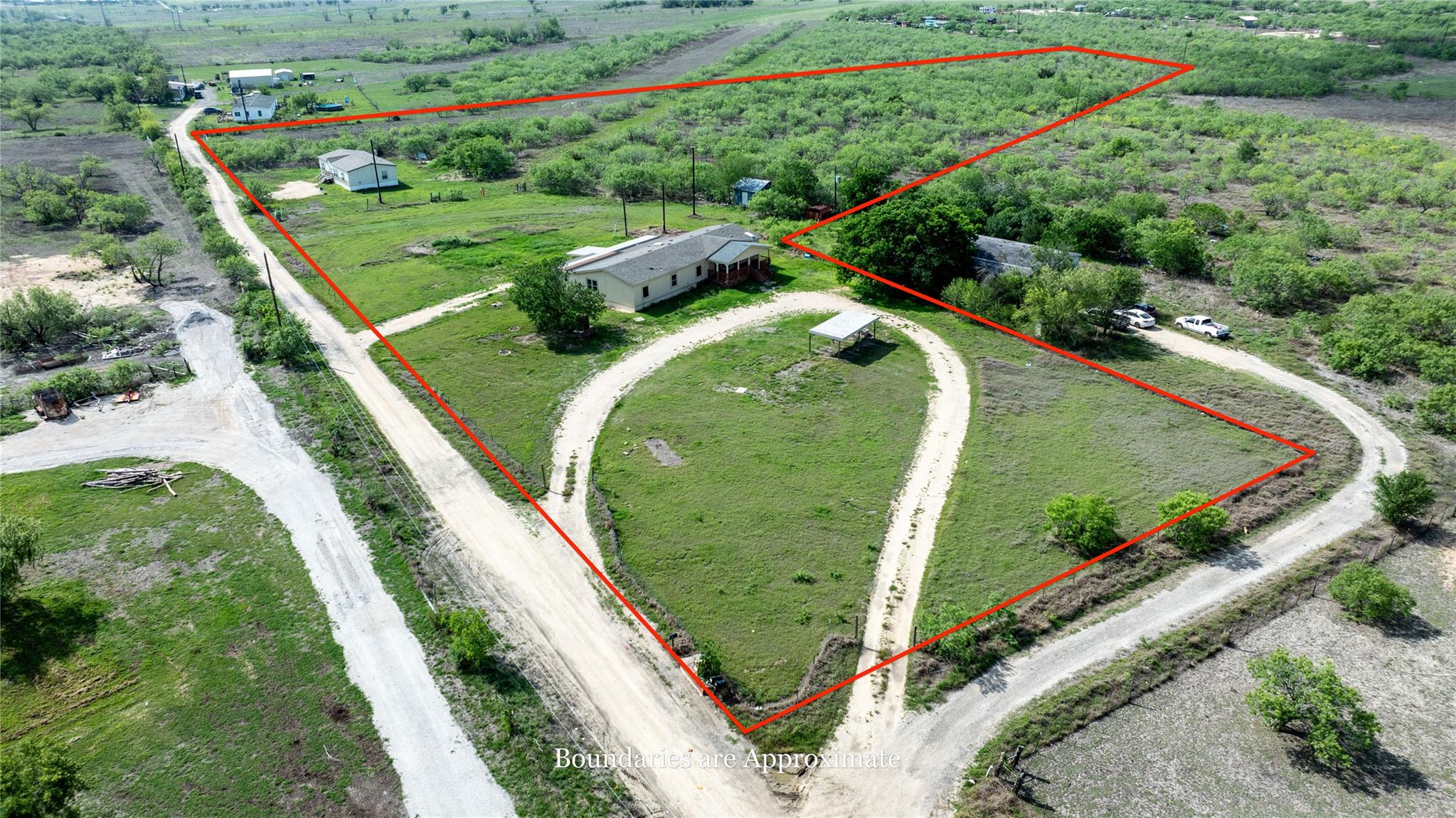 230 Sunkist Dr, Lockhart, TX 78644