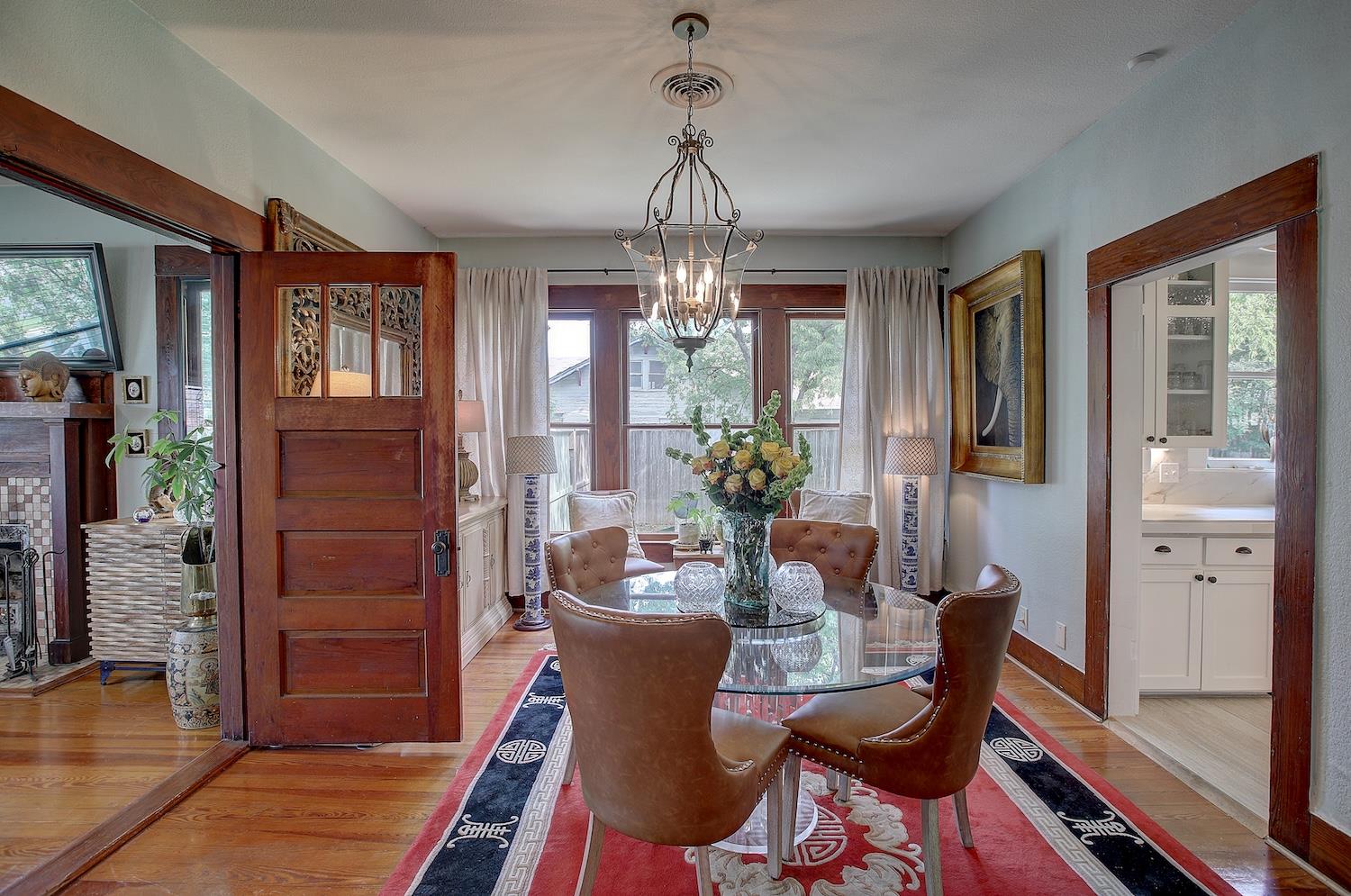 1903 S Austin Ave, Georgetown, TX 78626