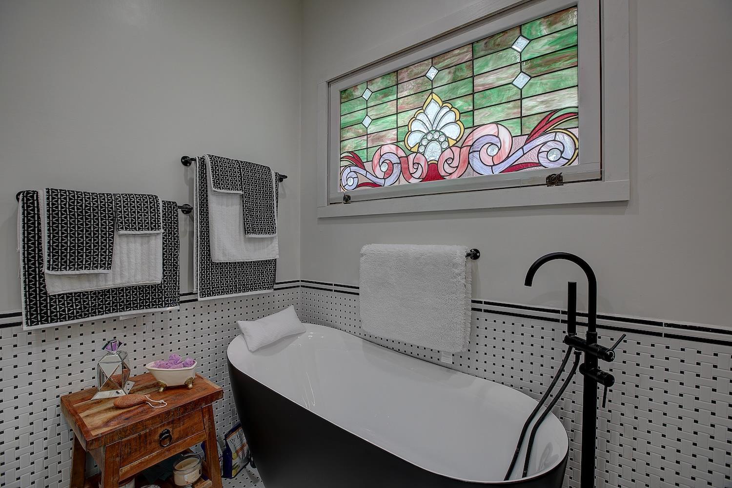 1903 S Austin Ave, Georgetown, TX 78626