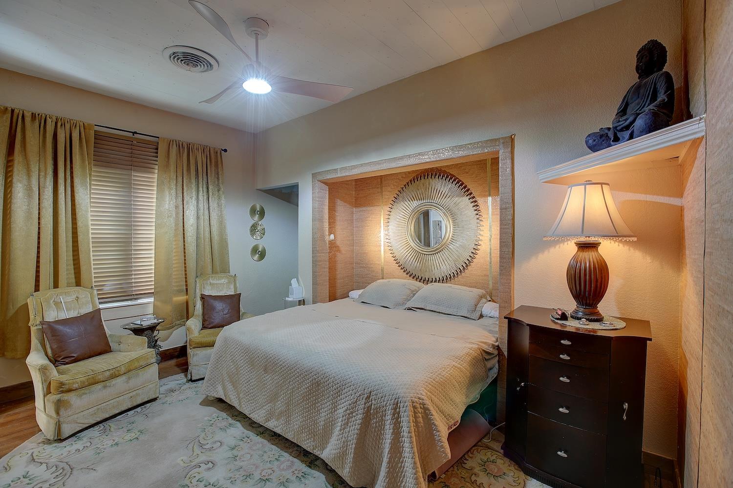 1903 S Austin Ave, Georgetown, TX 78626