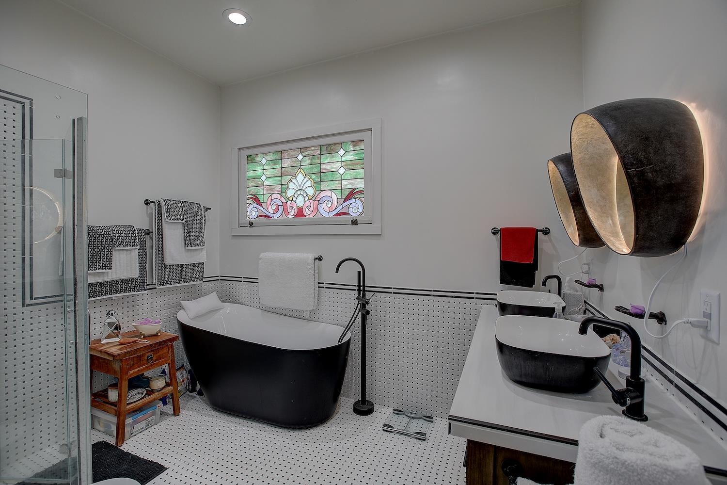 1903 S Austin Ave, Georgetown, TX 78626