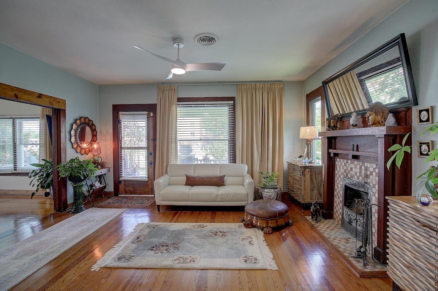 1903 S Austin Ave, Georgetown, TX 78626