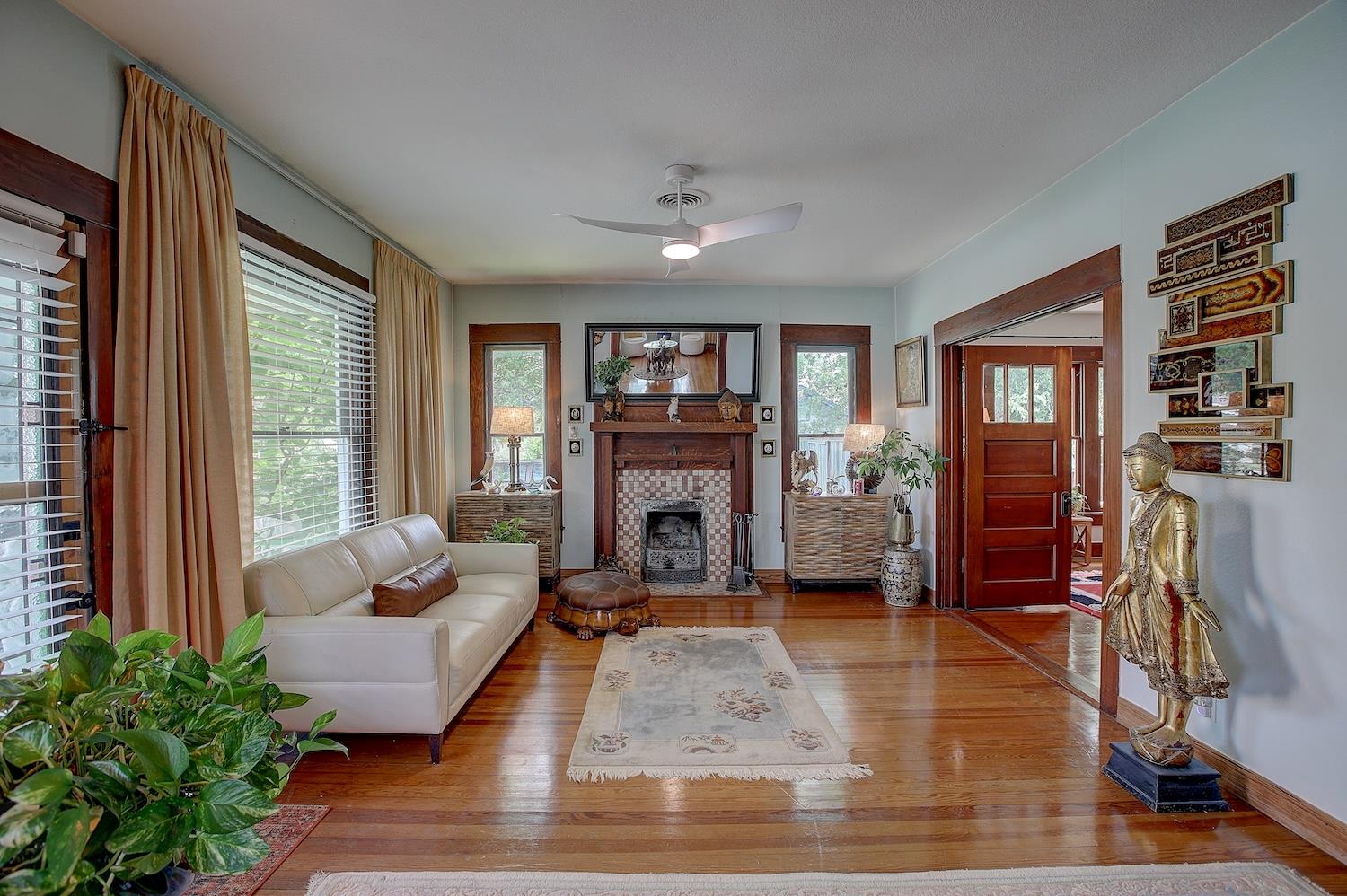 1903 S Austin Ave, Georgetown, TX 78626