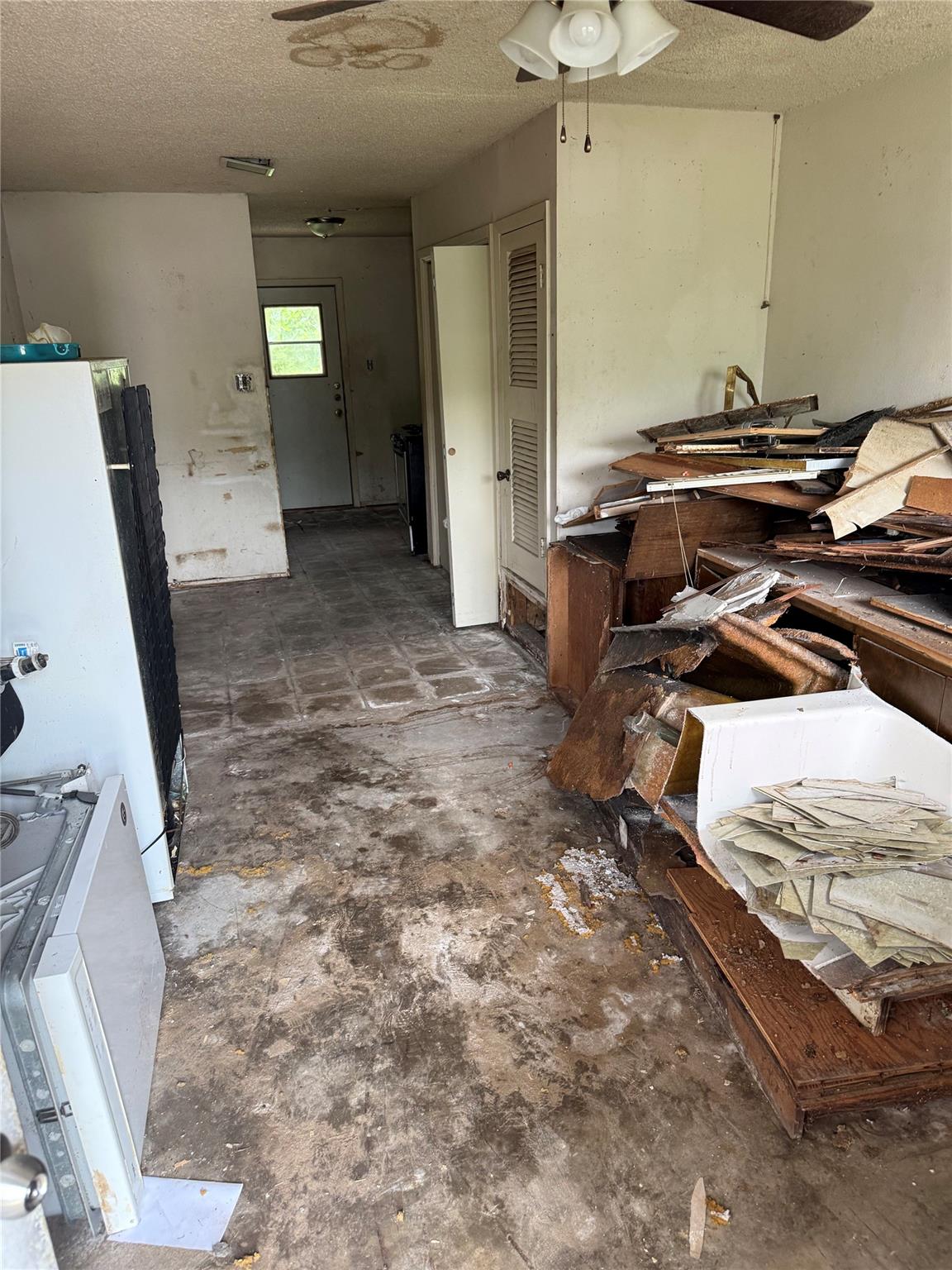 1303 Falcon Cv, Austin, TX 78745