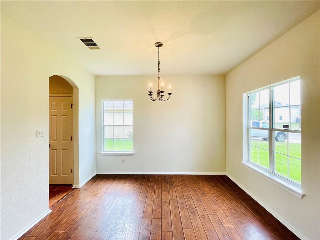 209 Flinn St, Hutto, TX 78634