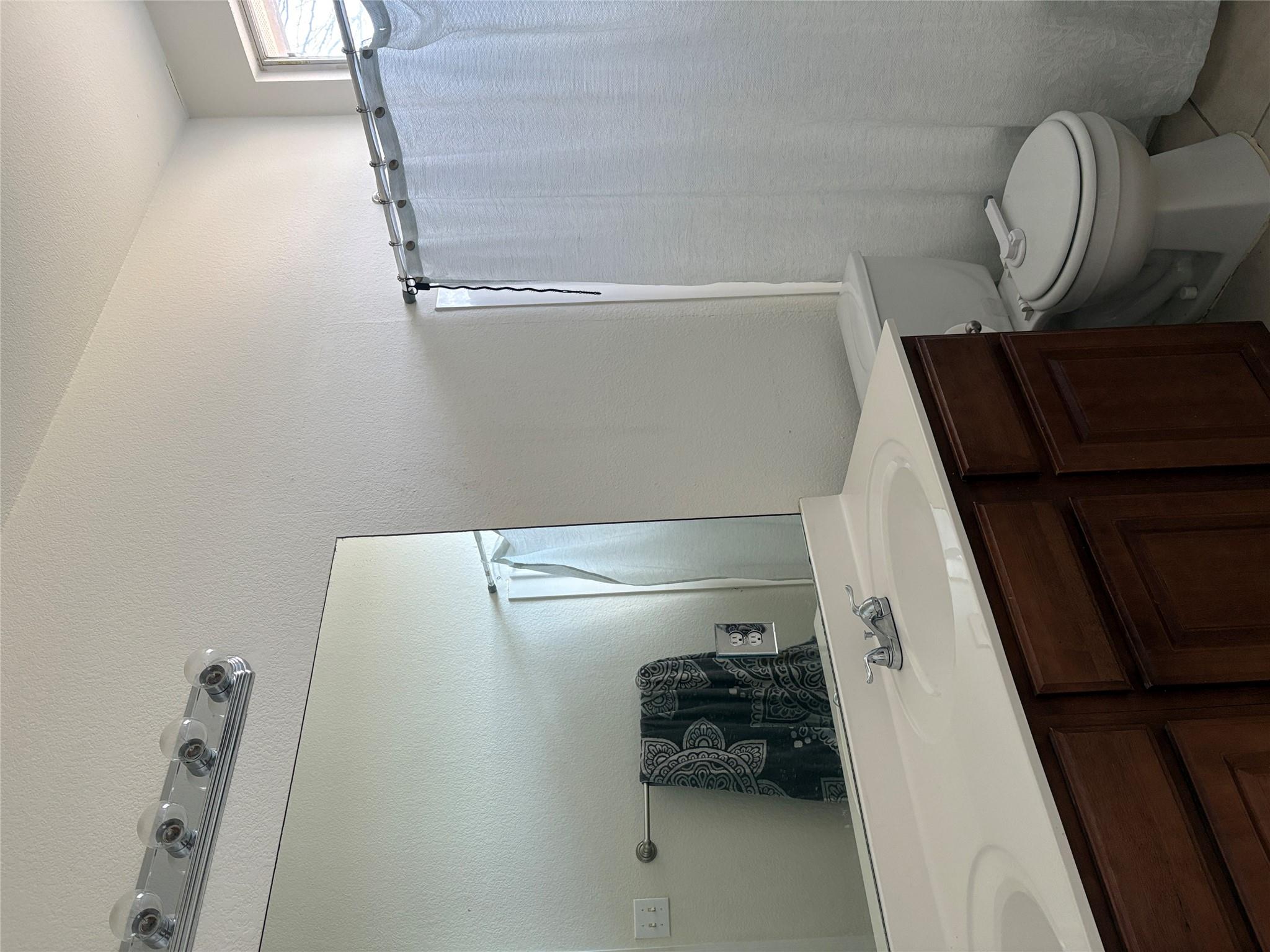 209 Flinn St, Hutto, TX 78634