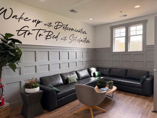 1725 Harvey Mitchell Pkwy S # 1430, College Station, TX 77840