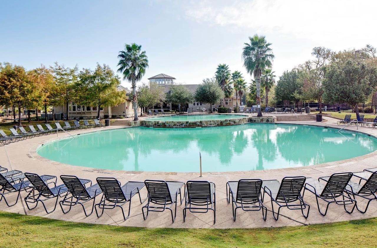 1725 Harvey Mitchell Pkwy S # 1430, College Station, TX 77840