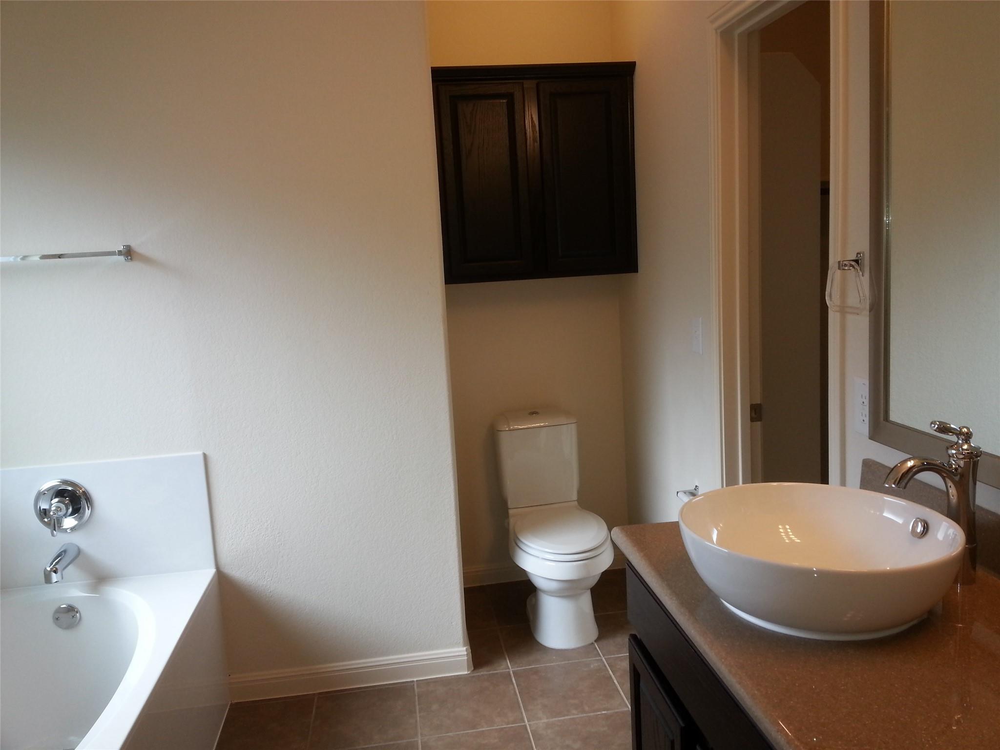 2504 Mcdonald Way, Austin, TX 78754