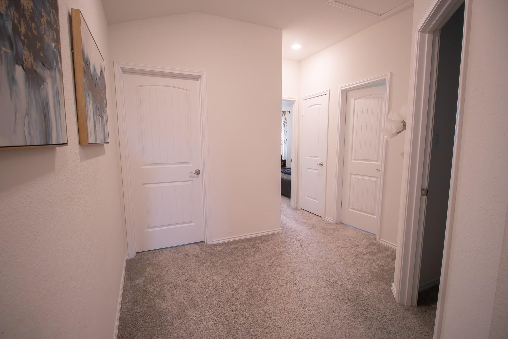 2105 Ebony Dove St, Round Rock, TX 78664