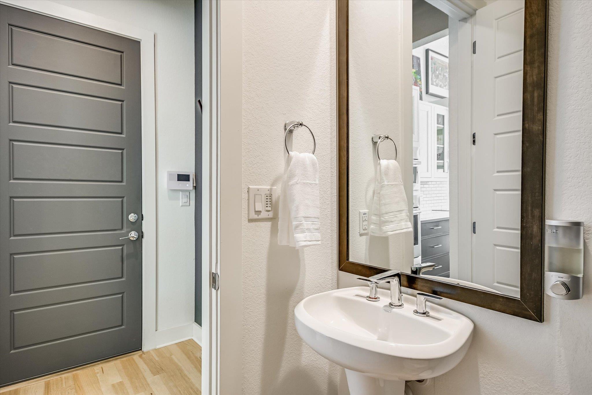 4407 Night Owl Ln # 12, Austin, TX 78723