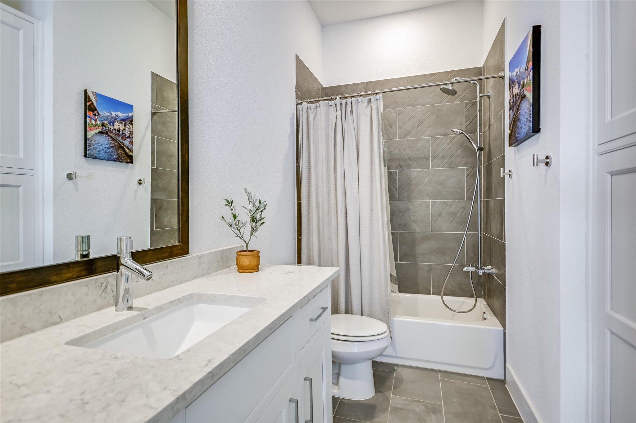 4407 Night Owl Ln # 12, Austin, TX 78723