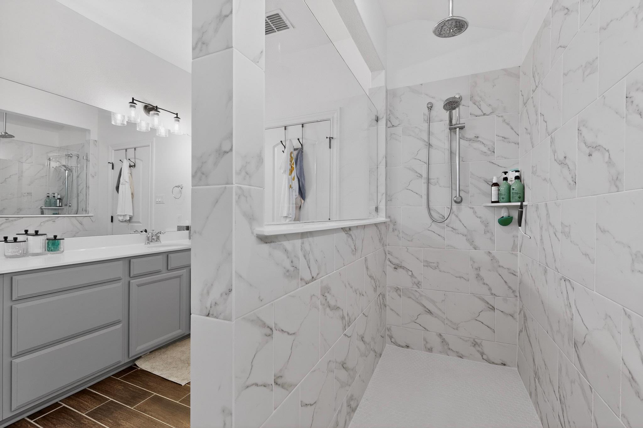 534 Grace Lilly Dr, Buda, TX 78610