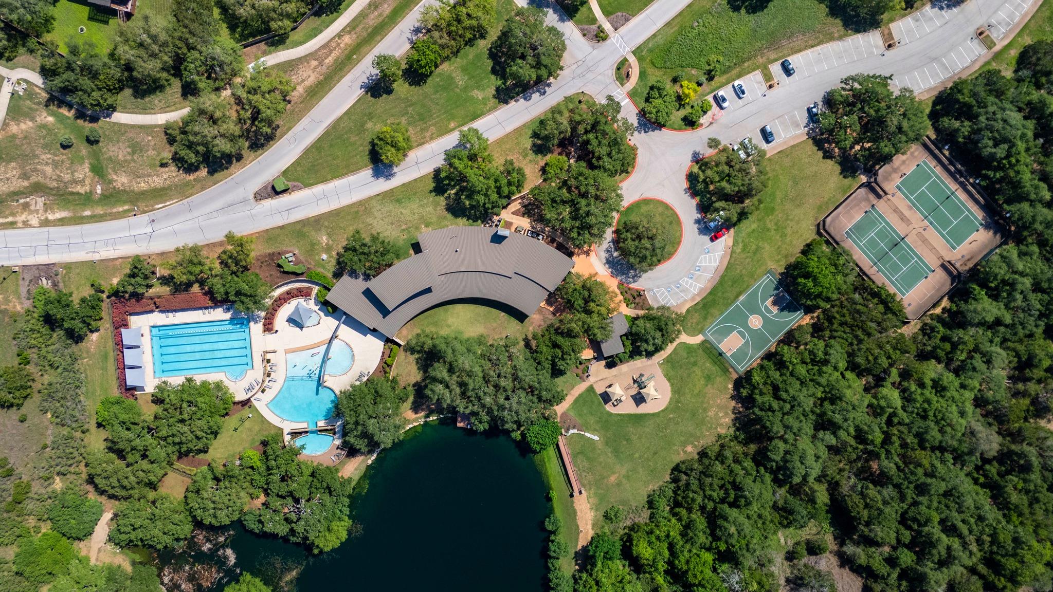 371 Stoney Point Rd, Austin, TX 78737