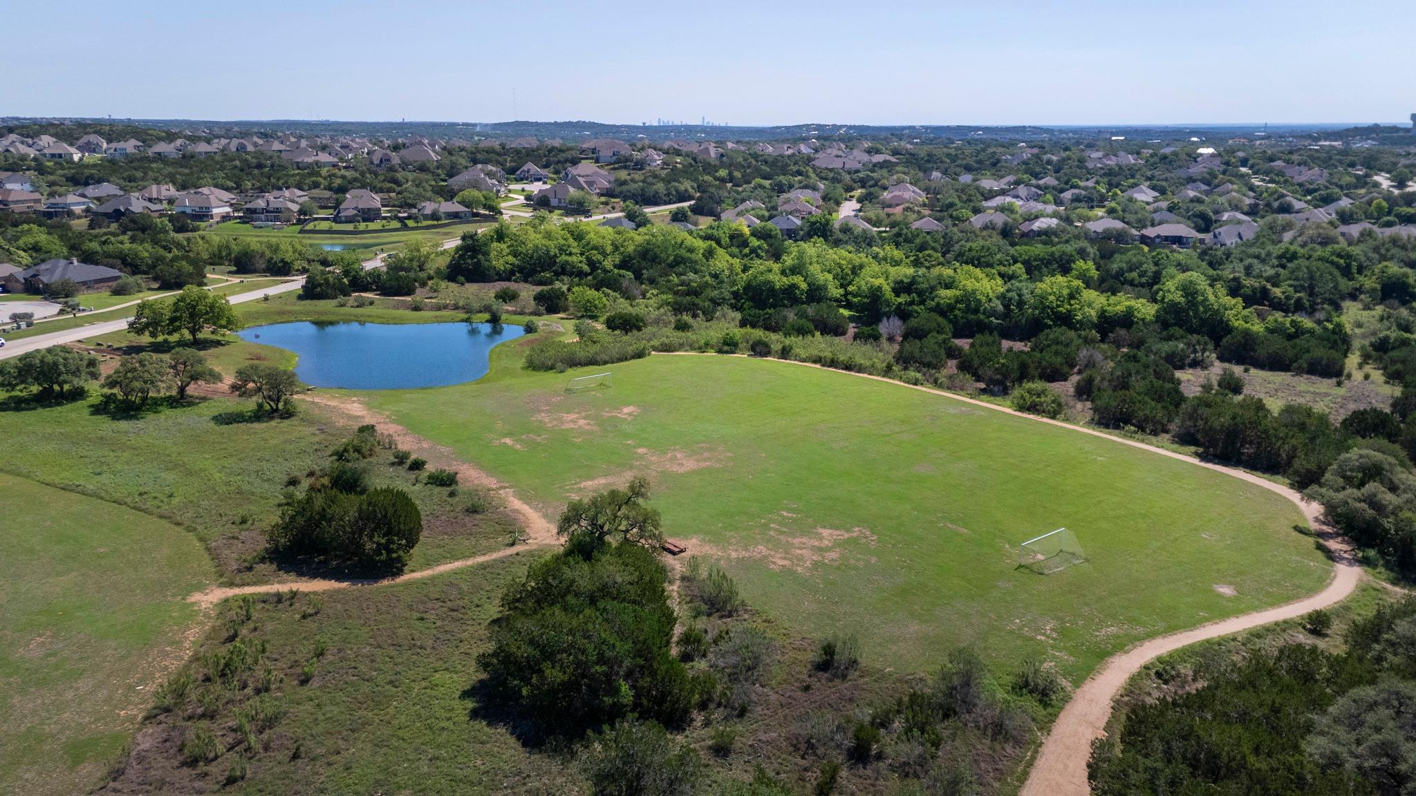 371 Stoney Point Rd, Austin, TX 78737