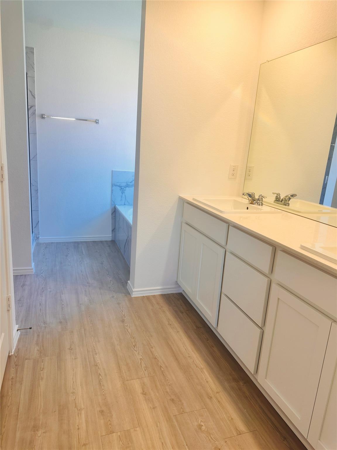 131 Chapel Beck Dr, Kyle, TX 78640