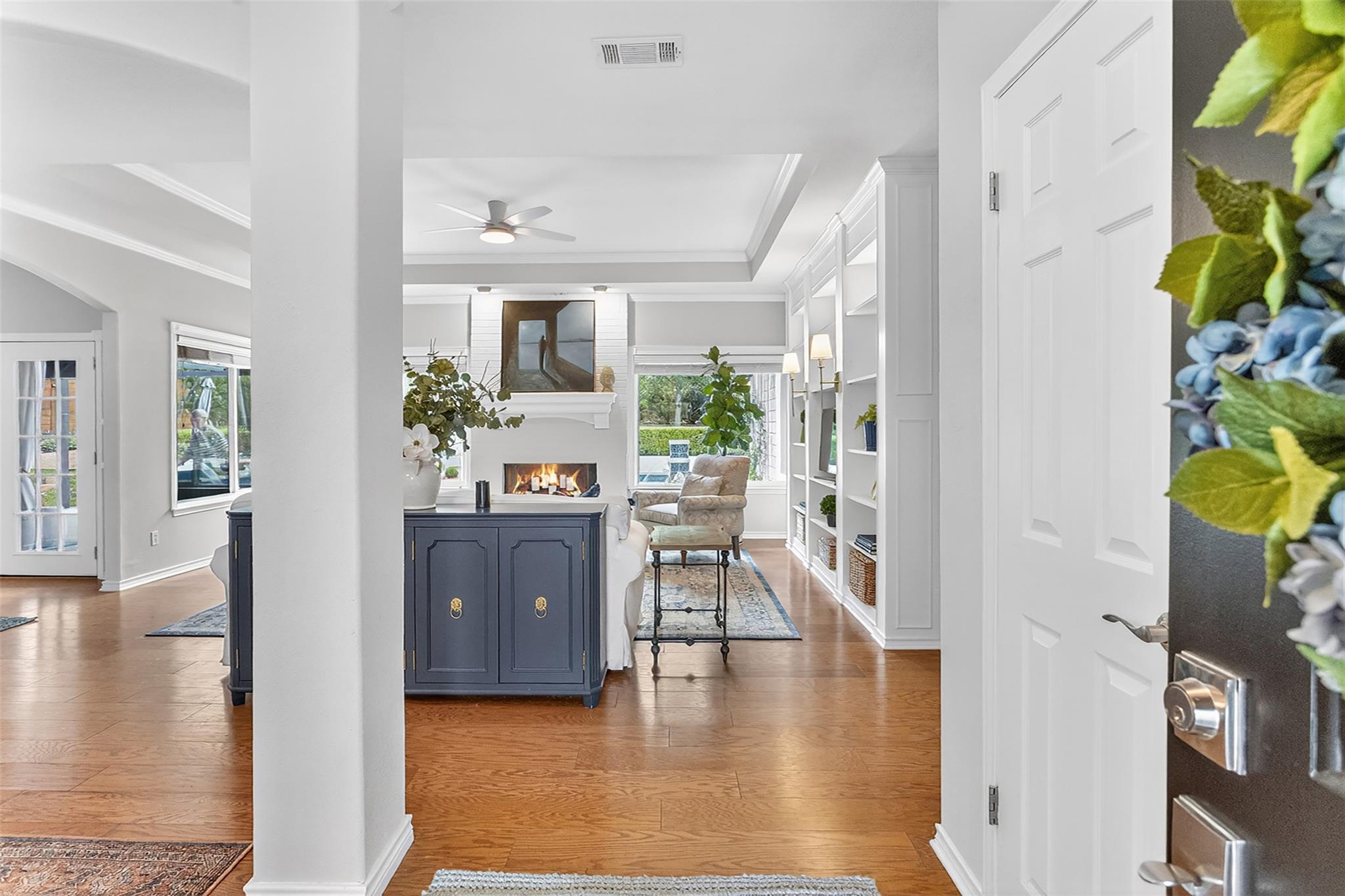 317 Hurst Creek Rd, Lakeway, TX 78734