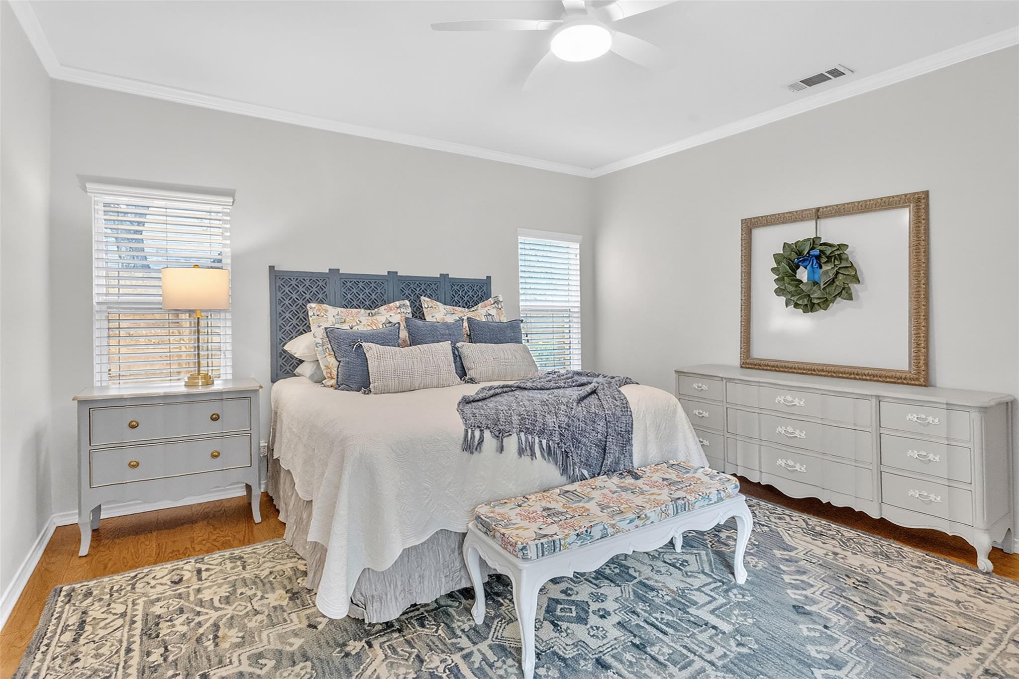 317 Hurst Creek Rd, Lakeway, TX 78734