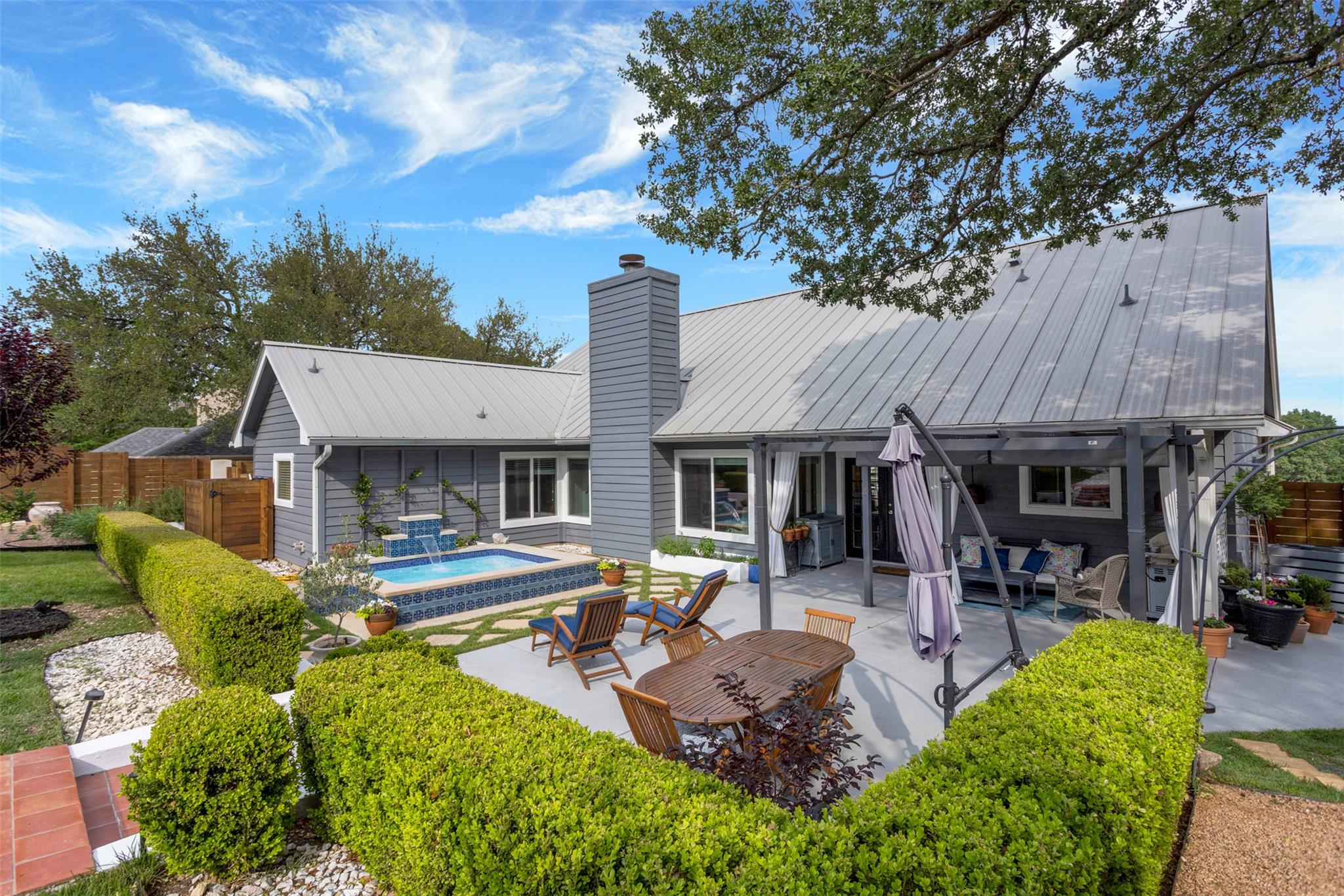 317 Hurst Creek Rd, Lakeway, TX 78734