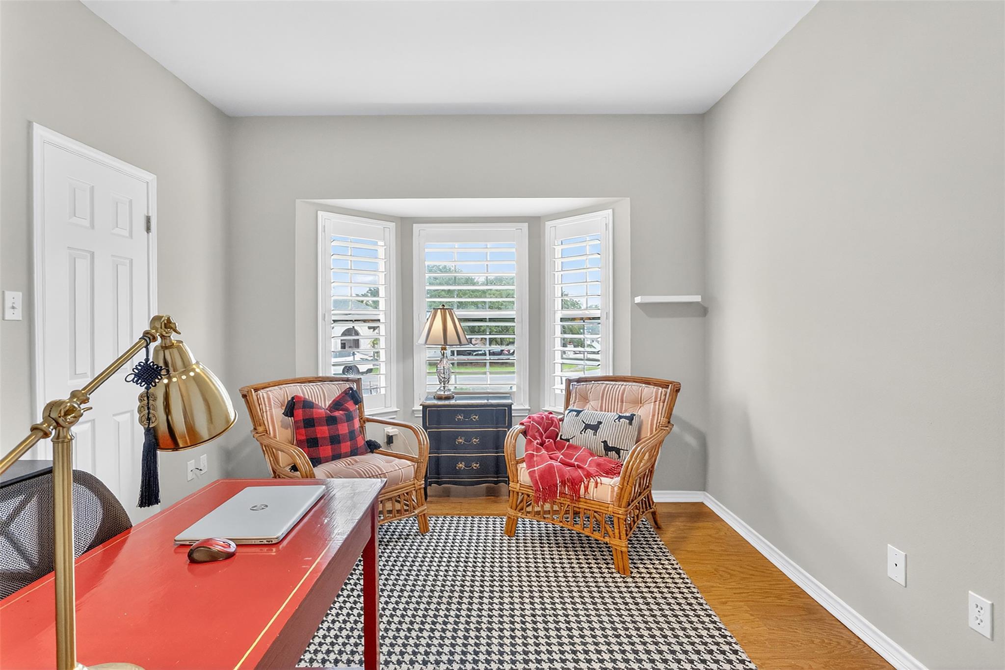 317 Hurst Creek Rd, Lakeway, TX 78734