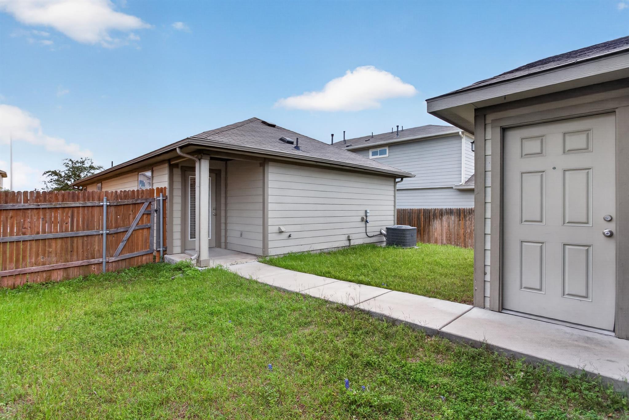2010 Langdale Ln, Austin, TX 78754