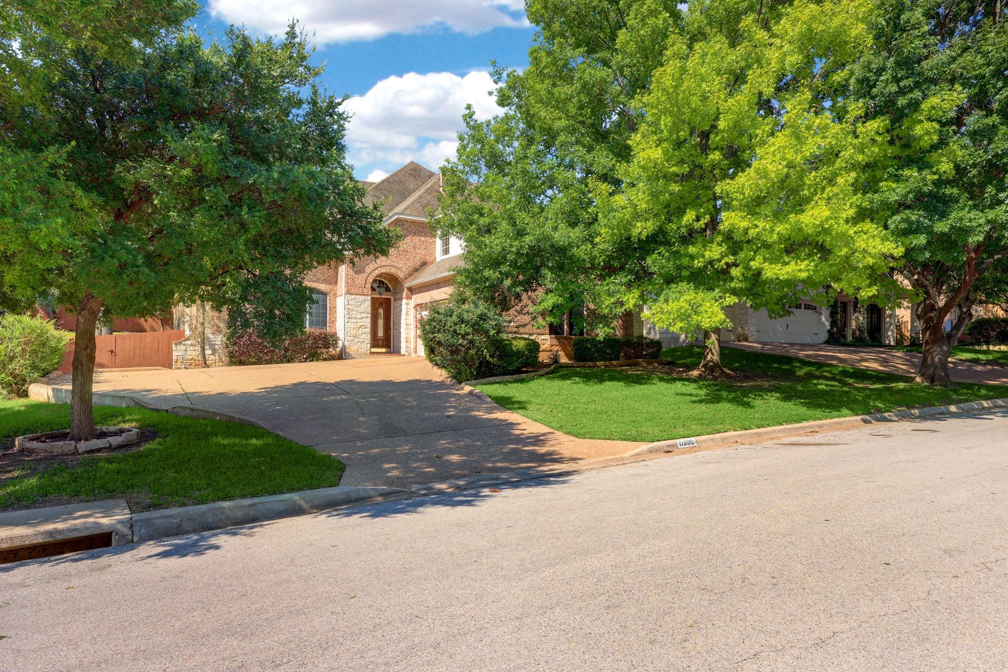 11909 Portofino Dr, Austin, TX 78732