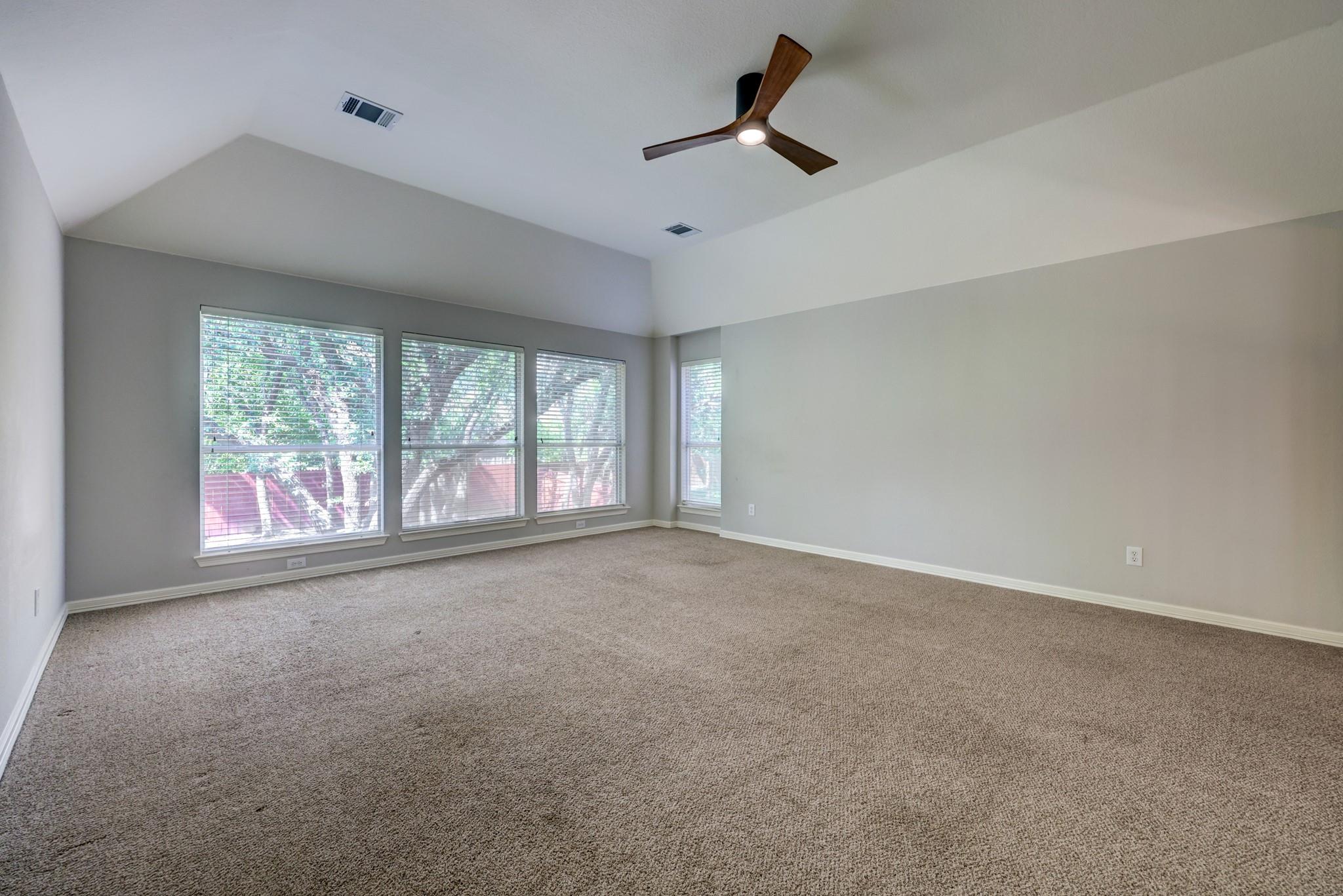 11909 Portofino Dr, Austin, TX 78732