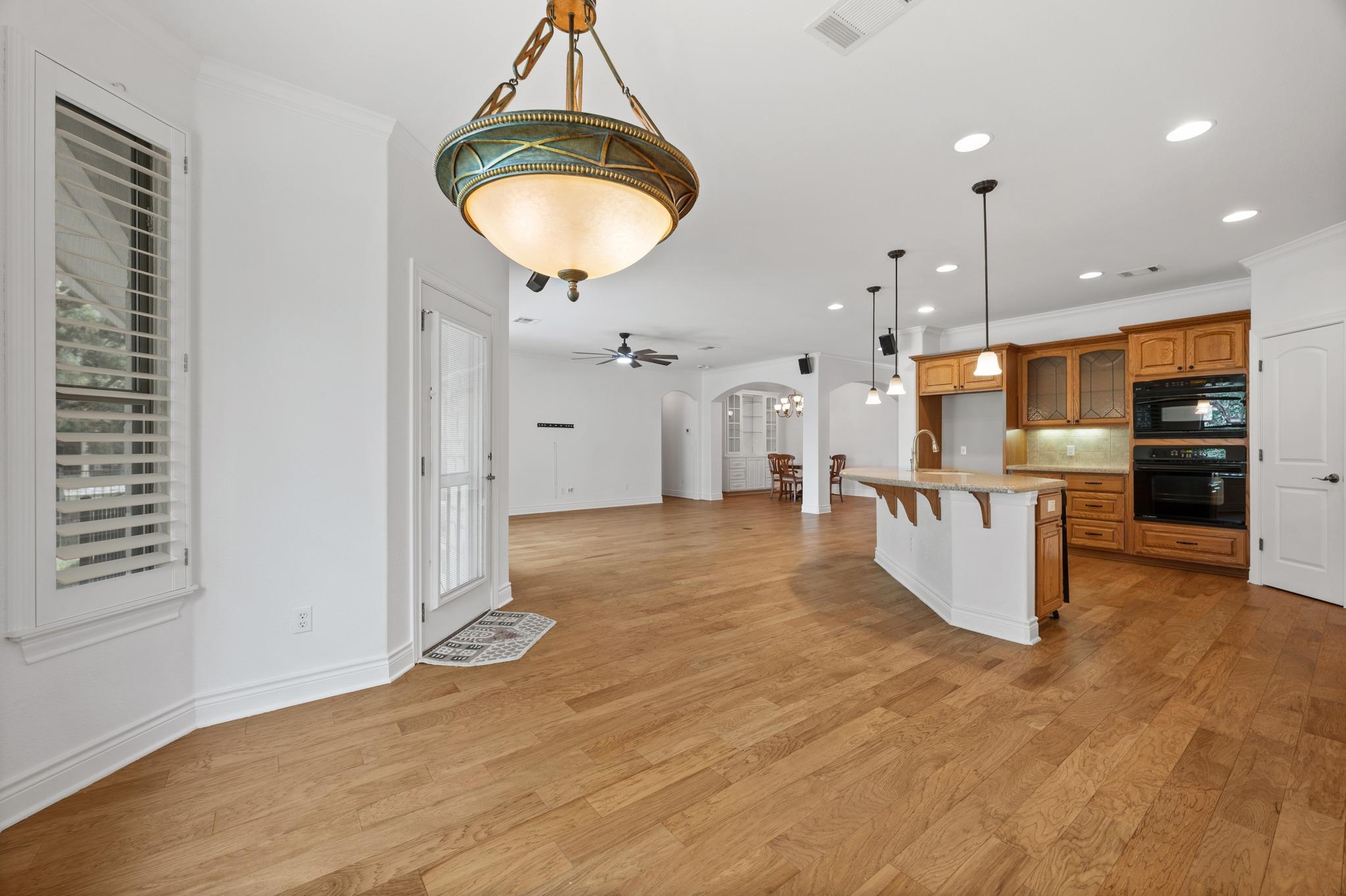 815 River Walk Trl, Georgetown, TX 78633