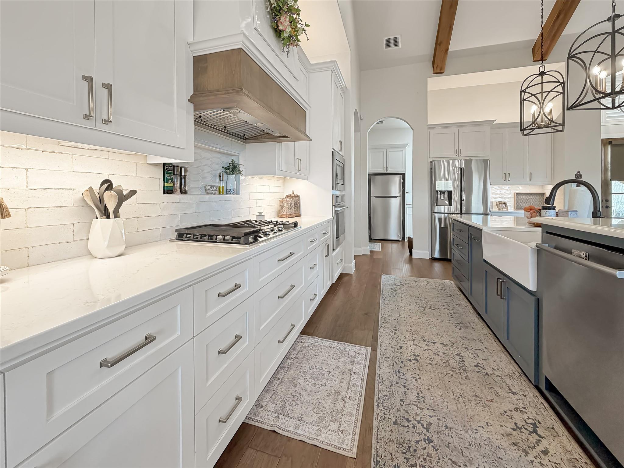 631 Angelica Vis, Canyon Lake, TX 78133