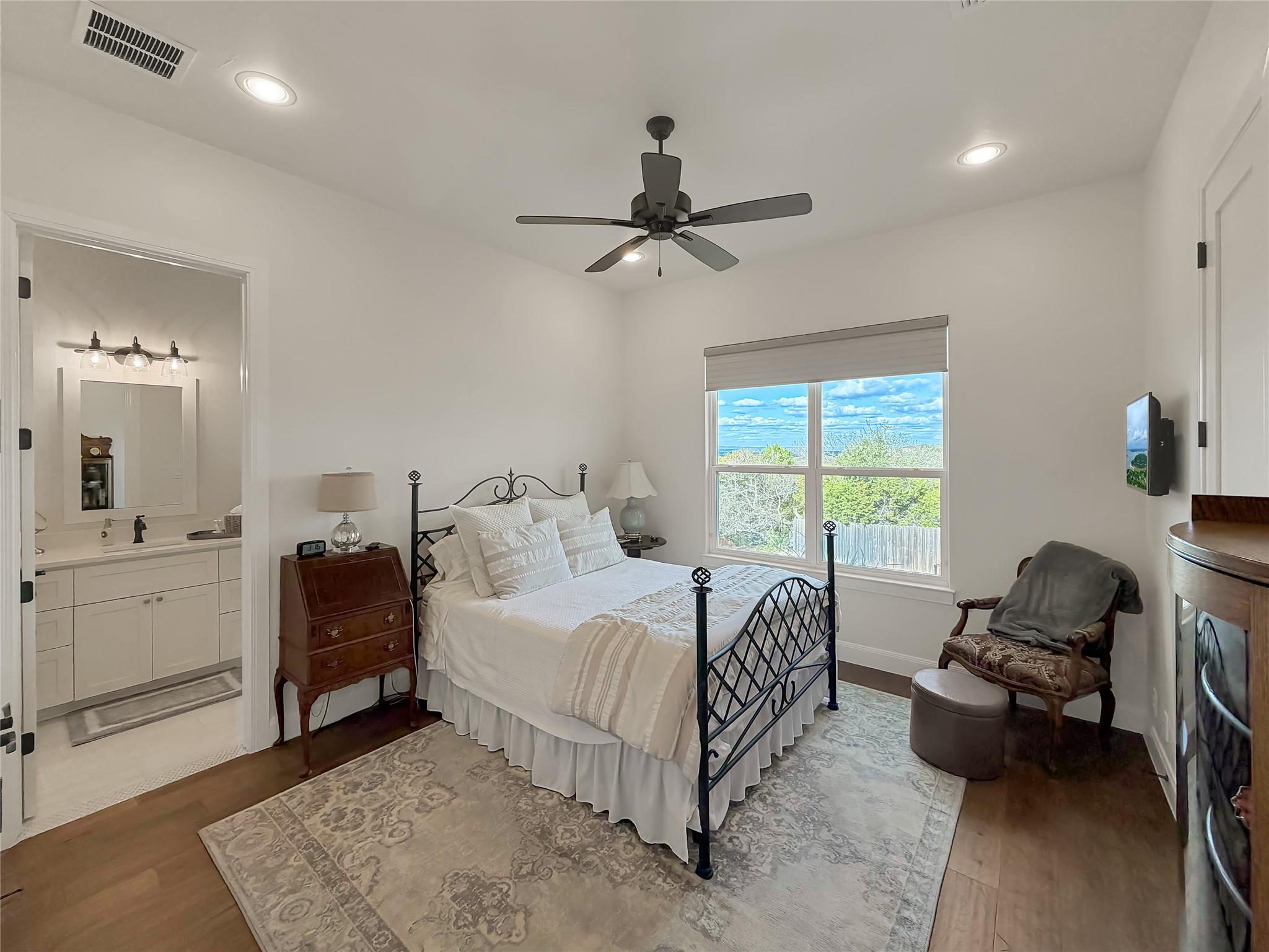 631 Angelica Vis, Canyon Lake, TX 78133