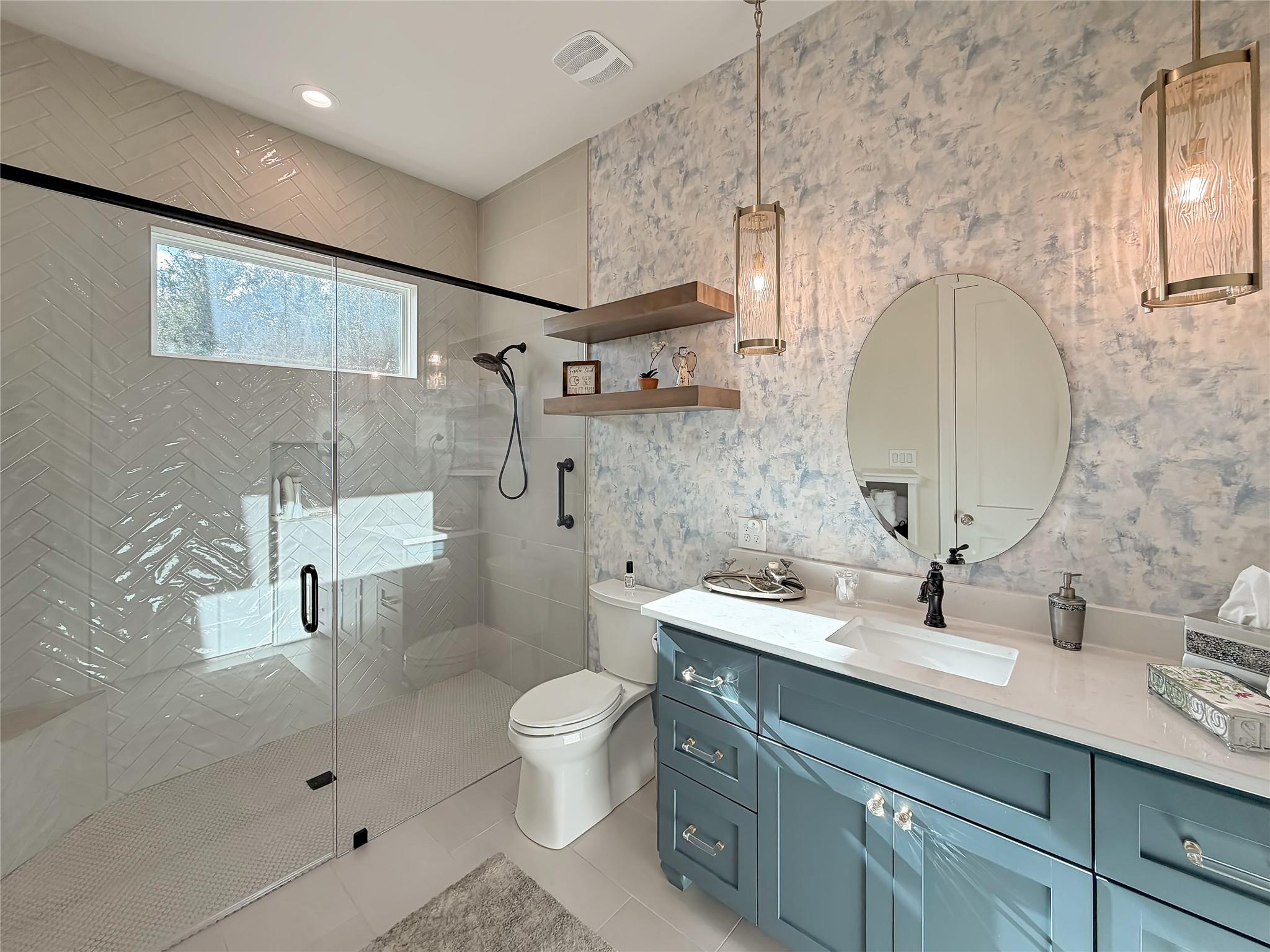 631 Angelica Vis, Canyon Lake, TX 78133