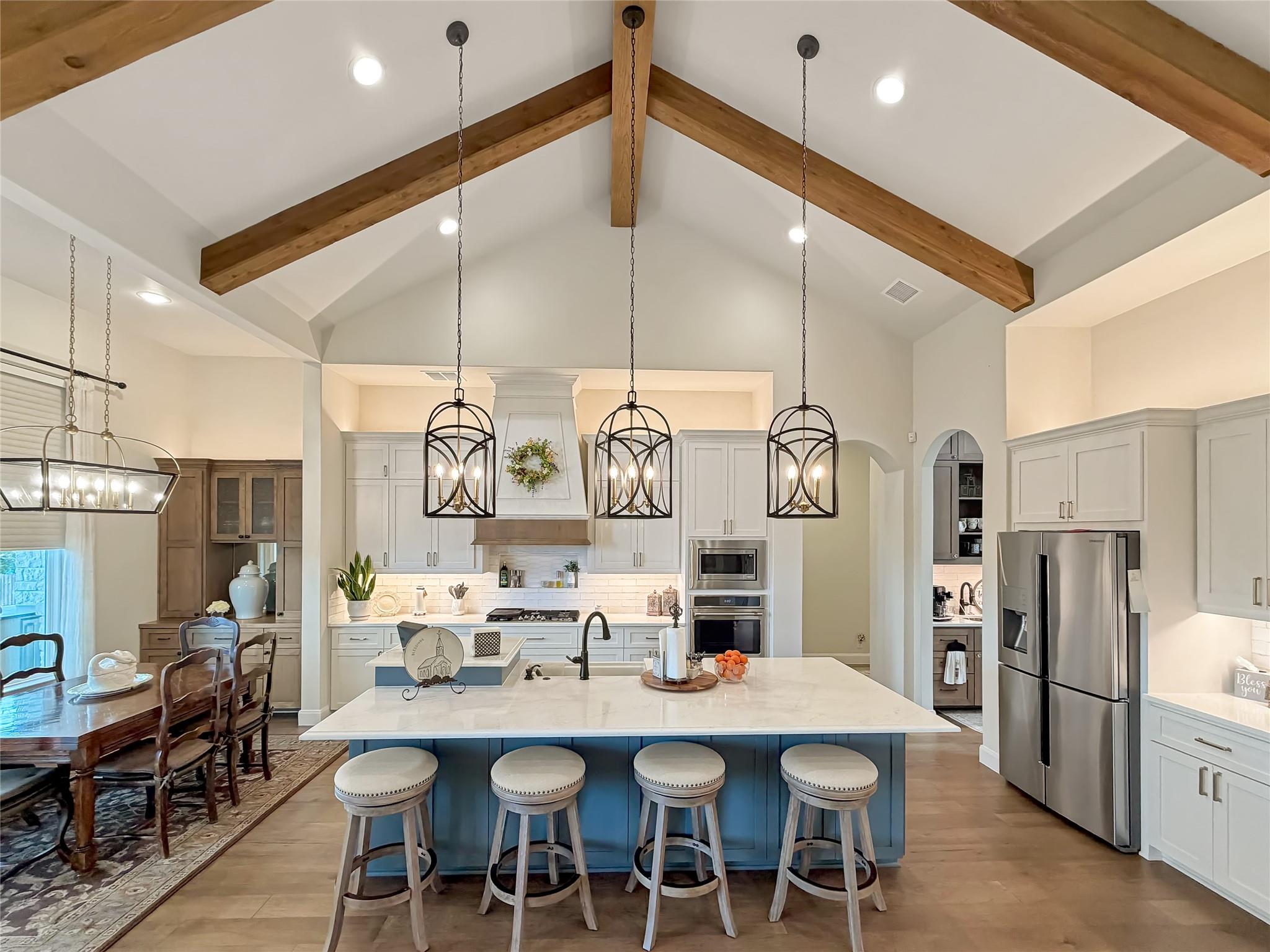 631 Angelica Vis, Canyon Lake, TX 78133