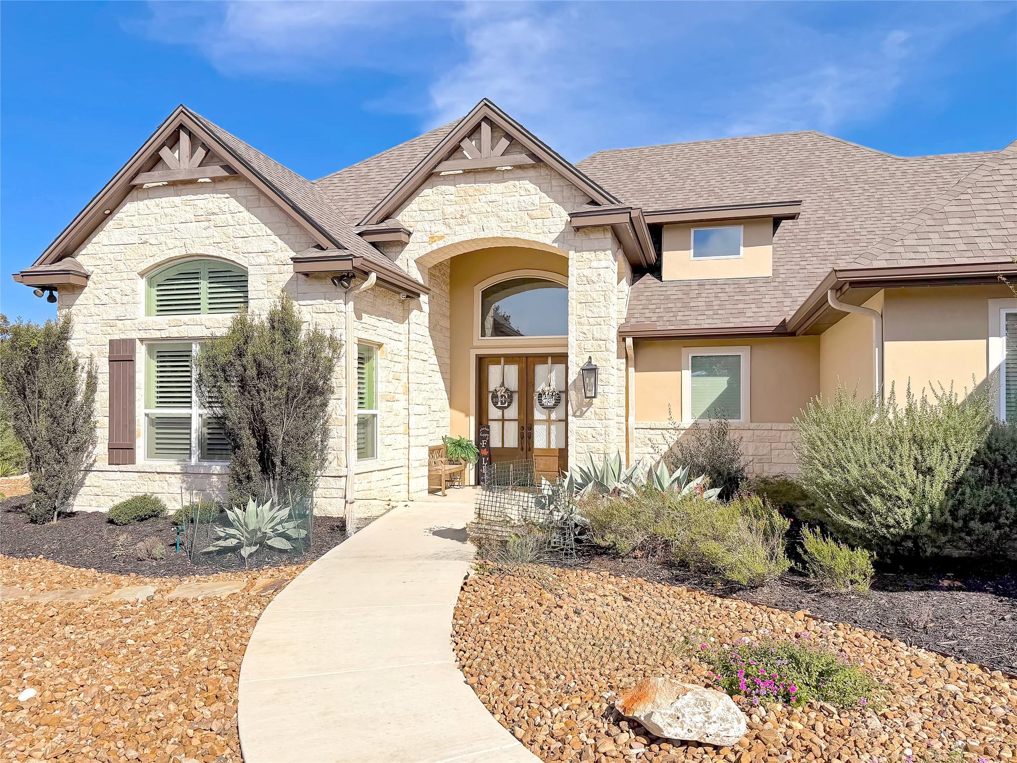 631 Angelica Vis, Canyon Lake, TX 78133