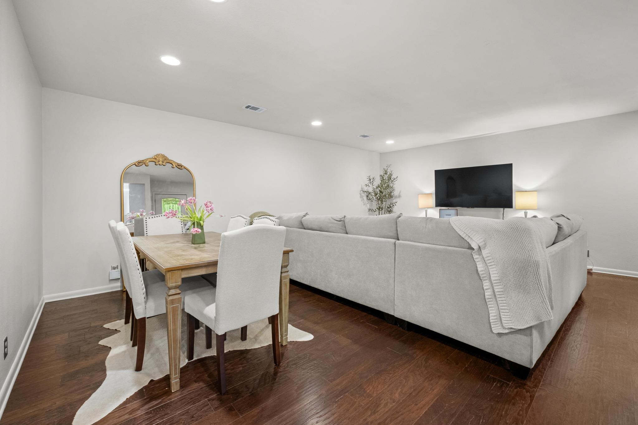 2802 Warren St # B, Austin, TX 78703