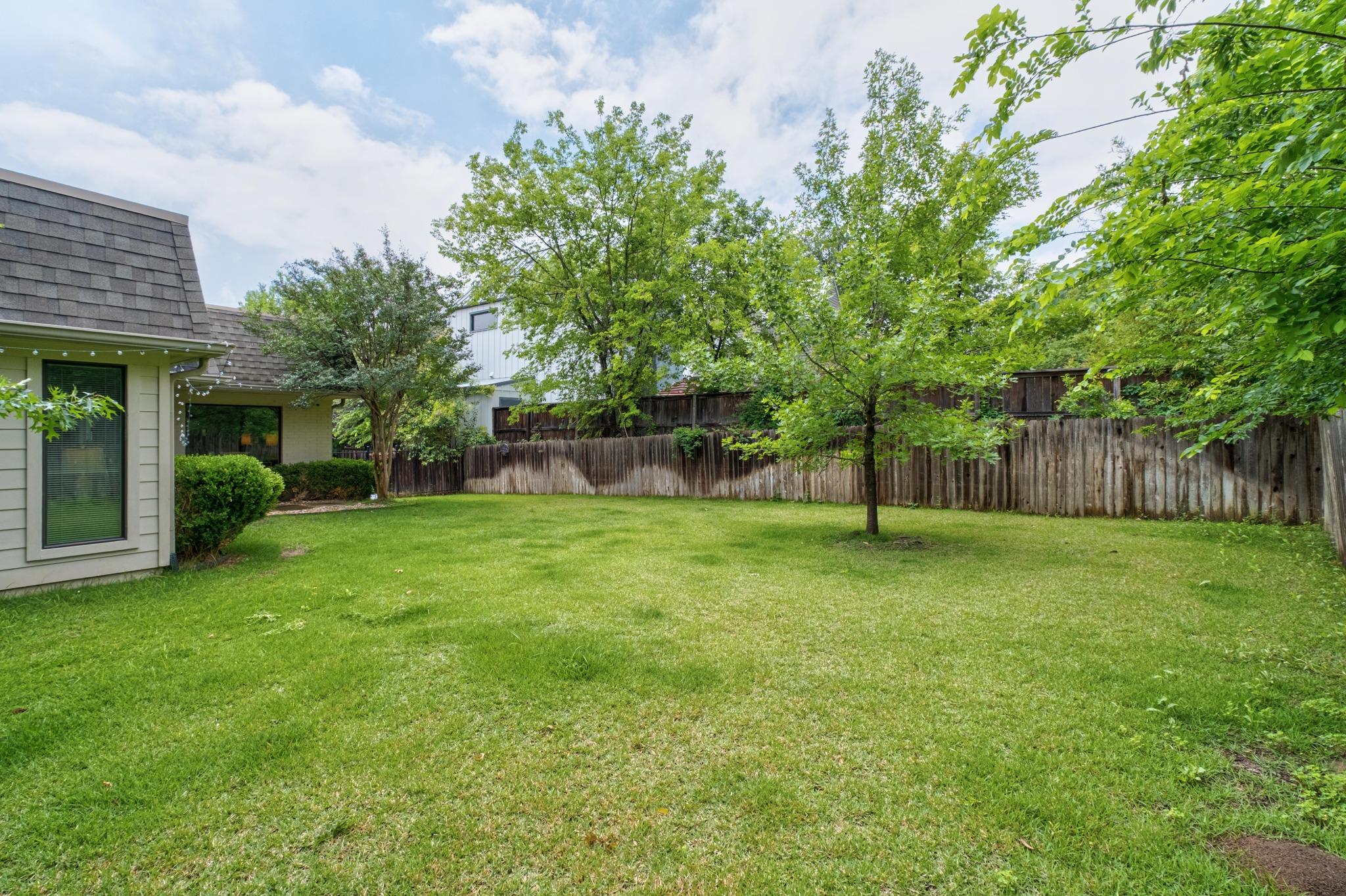 2802 Warren St # B, Austin, TX 78703