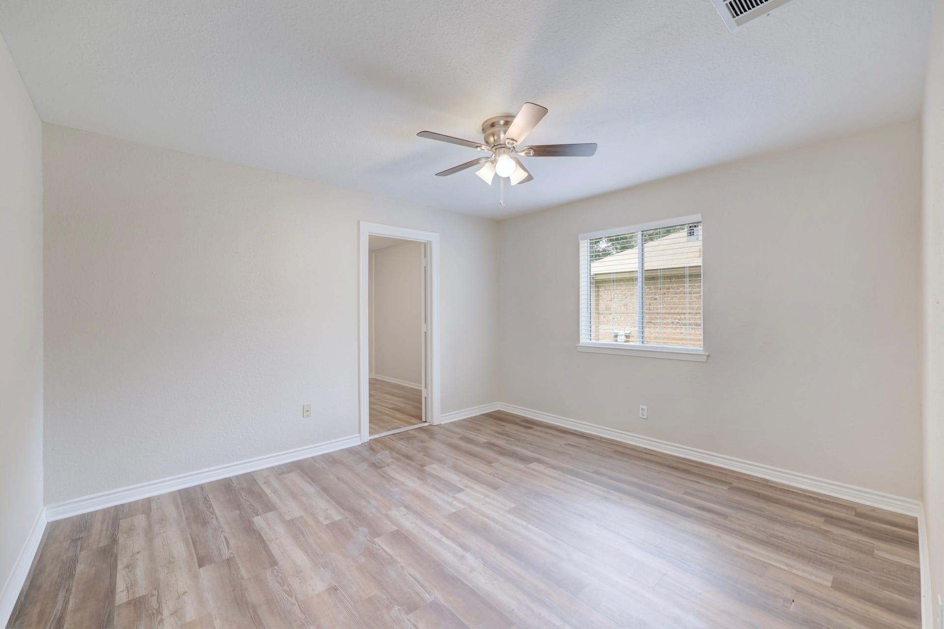 200 Woodmont Dr, Georgetown, TX 78628