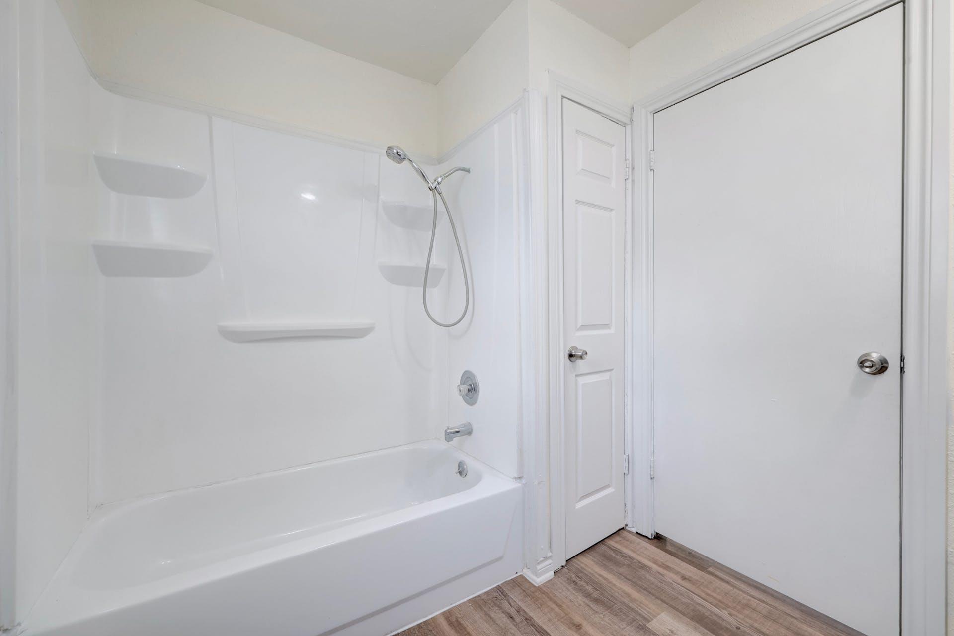 200 Woodmont Dr, Georgetown, TX 78628