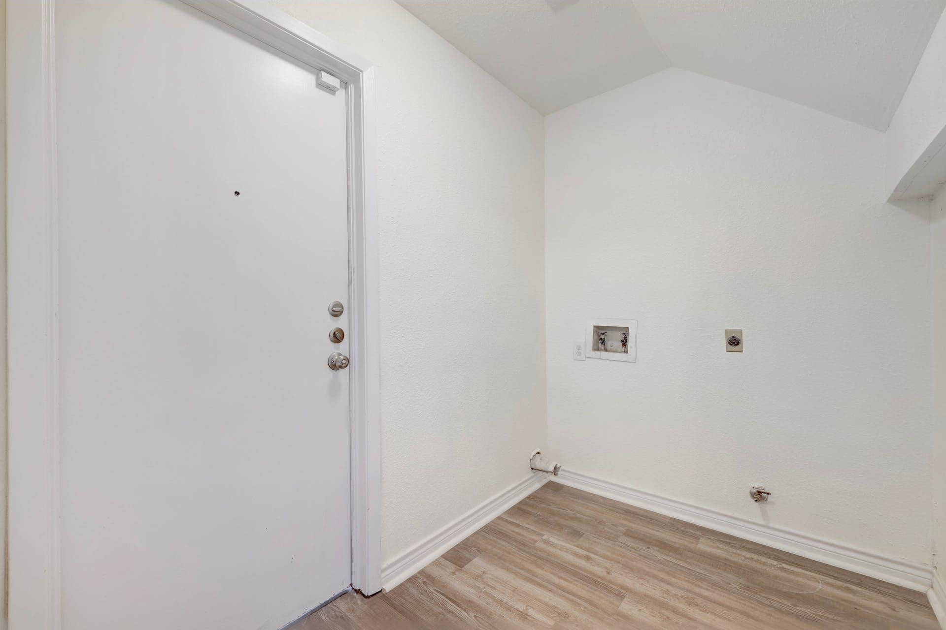 200 Woodmont Dr, Georgetown, TX 78628